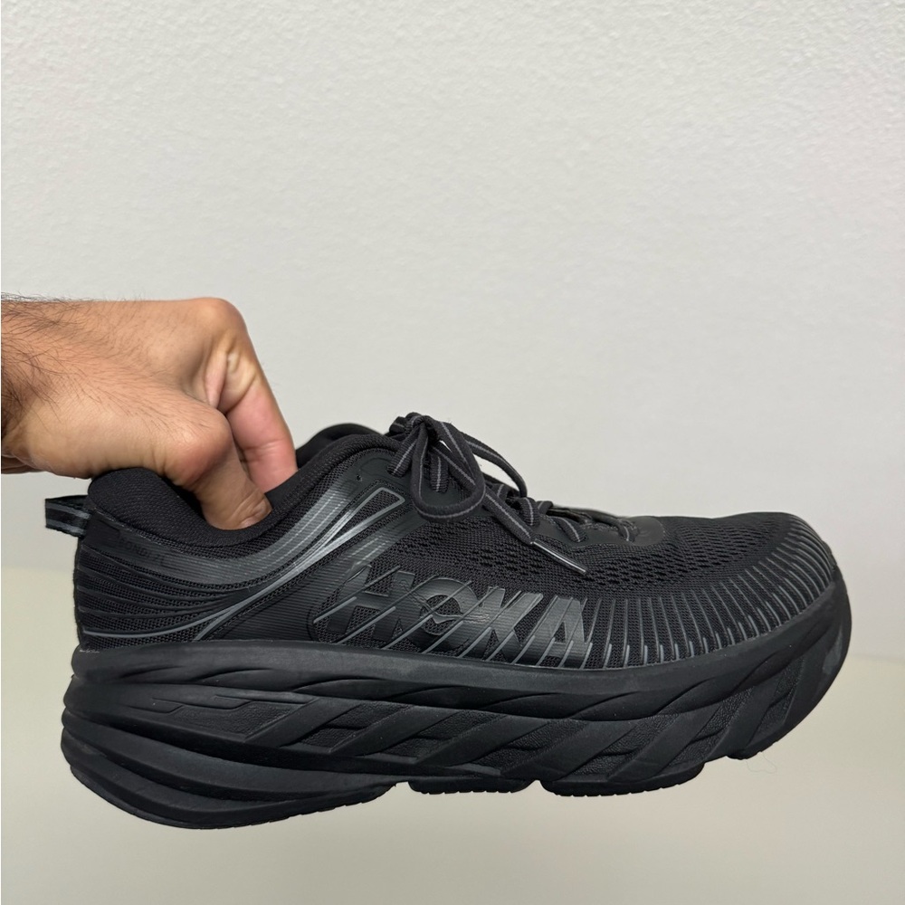 Men's Hoka One One Bondi 7 Black/Black Mesh